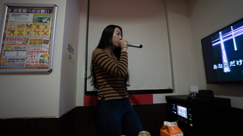 singing karaoke in tokyo